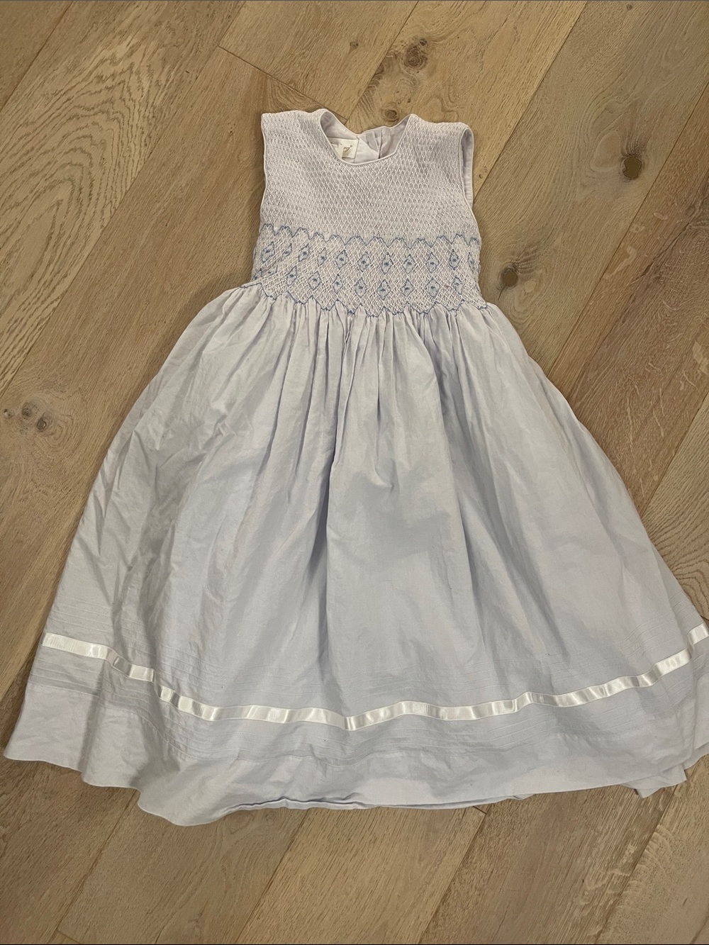 STRASBURG Girls Light Lavender Smocked Girls Dress size 7+
